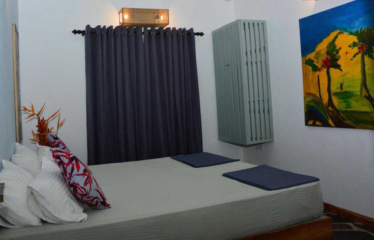View Guesthouse & Bistro At Goyambokka Тангалла Экстерьер фото