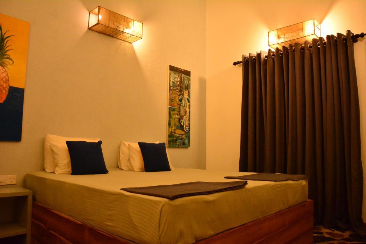 View Guesthouse & Bistro At Goyambokka Тангалла Экстерьер фото